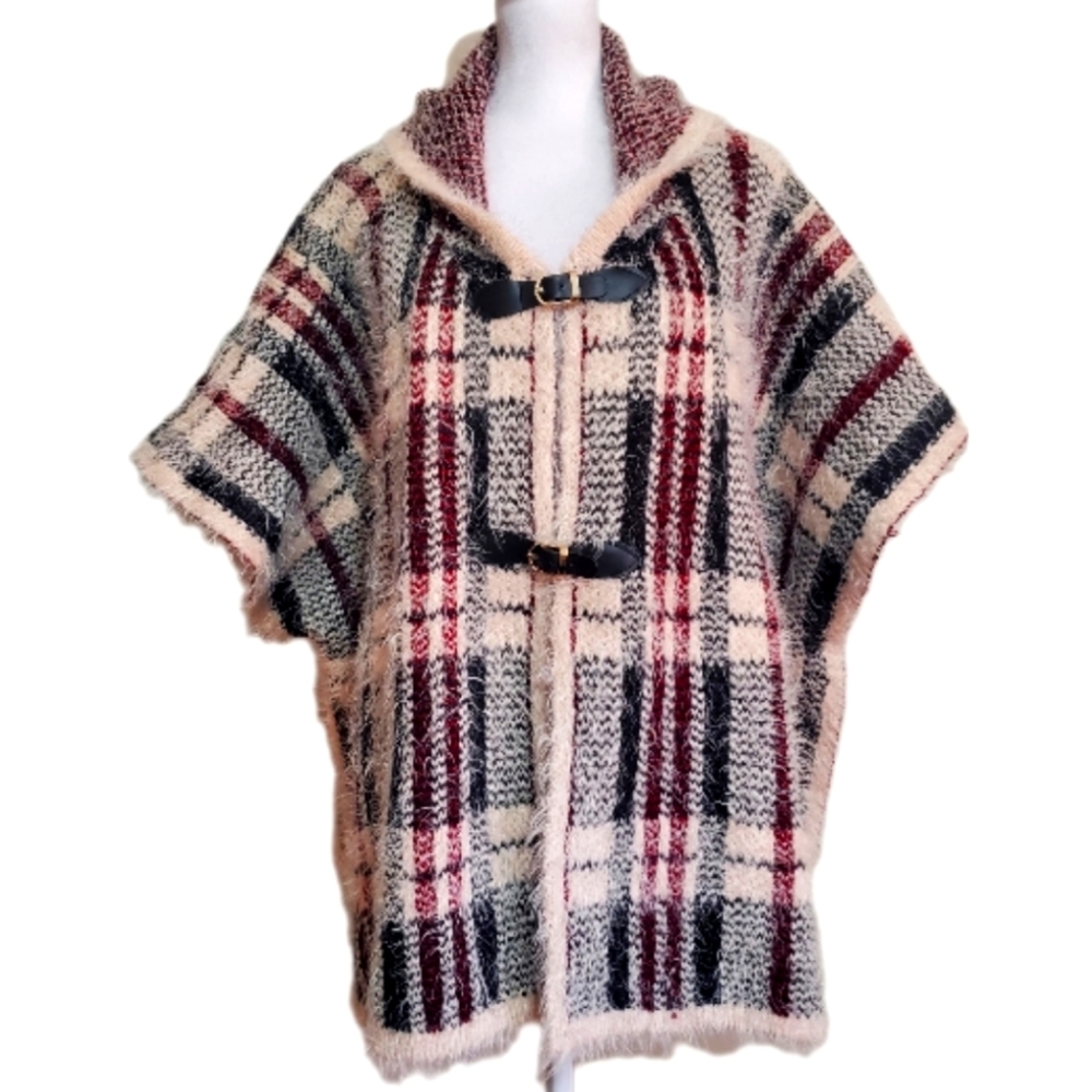 Ethyl hooded plaid eyelash knit buckle front sweater poncho shawl capeXS